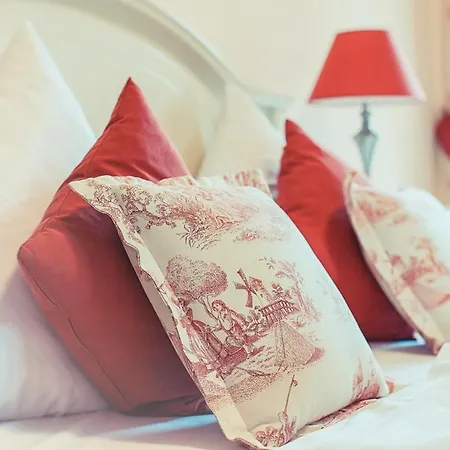 Aparthotel Schloss Braunau Löwenberg in Schlesien