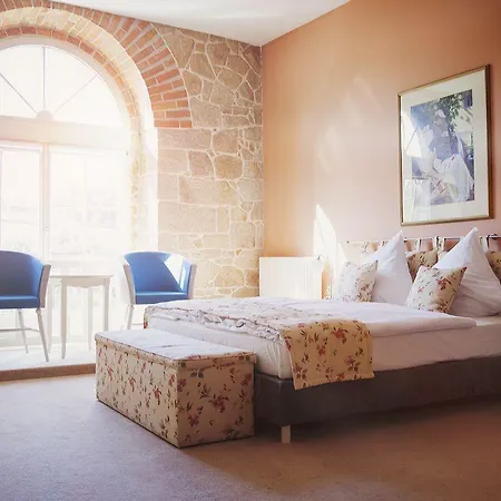 Palac Brunow - Wellness & Lwówek Śląski