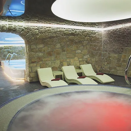 Palac Brunow - Wellness & 4* Lwówek Śląski