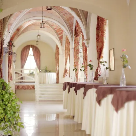 Palac Brunow - Wellness & Aparthotel