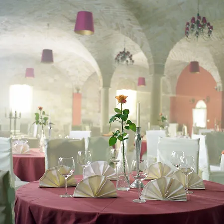 Aparthotel Palac Brunow - Wellness & 4*