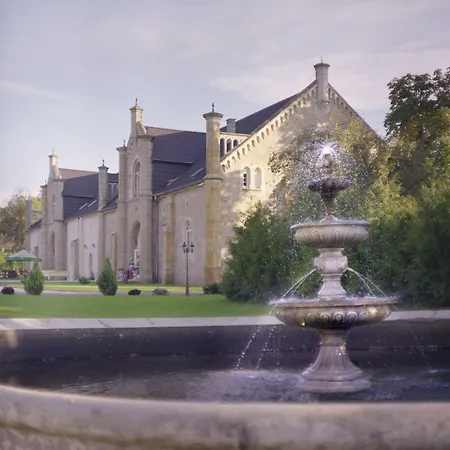 Palac Brunow - Wellness & 4*