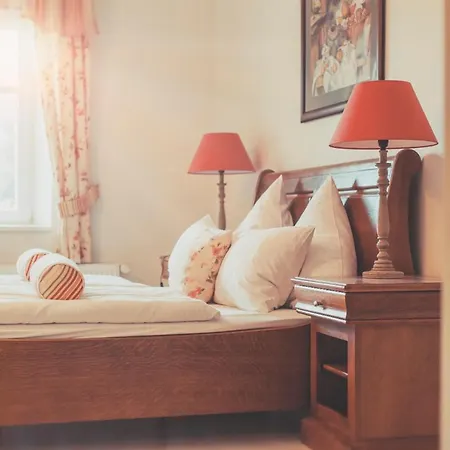 Palac Brunow - Wellness & 4* Lwówek Śląski