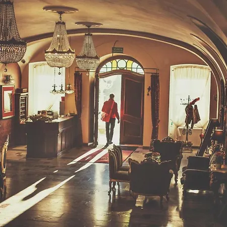 Palac Brunow - Wellness & 4* Lwówek Śląski