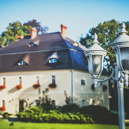 Schloss Braunau