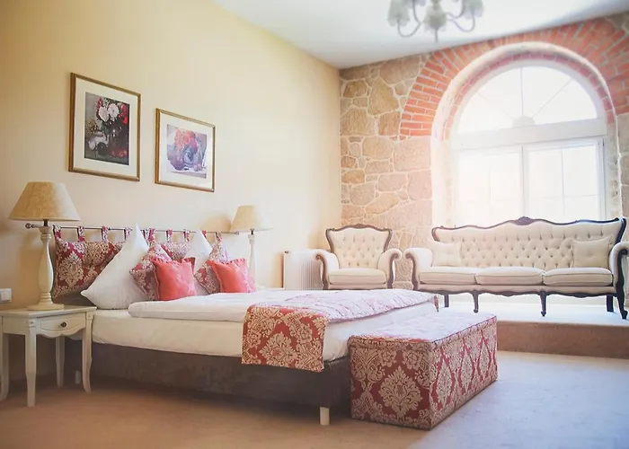 Aparthotel Palac Brunow - Wellness & Lwowek Slaski