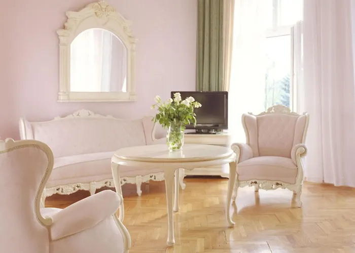 Palac Brunow - Wellness & 4* Lwowek Slaski