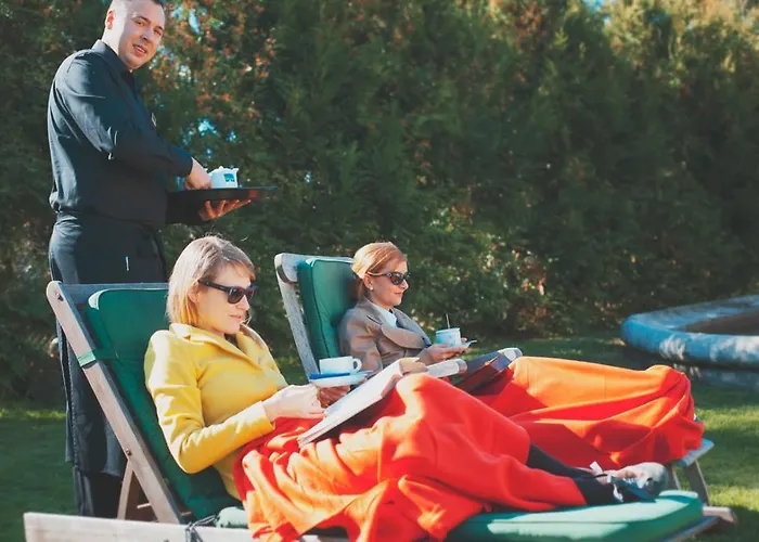 Lägenhetshotell Palac Brunow - Wellness &