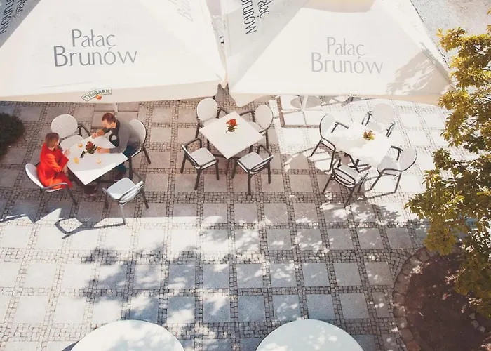 Palac Brunow - Wellness & Aparthotel Lwowek Slaski